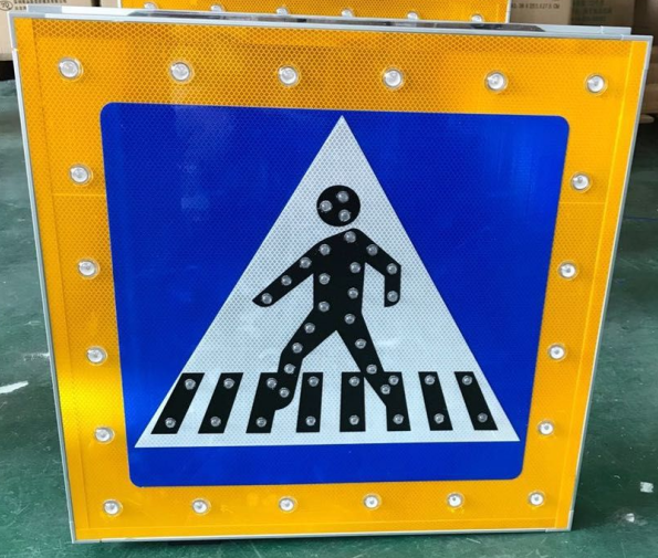 Solarverkehrszeichen