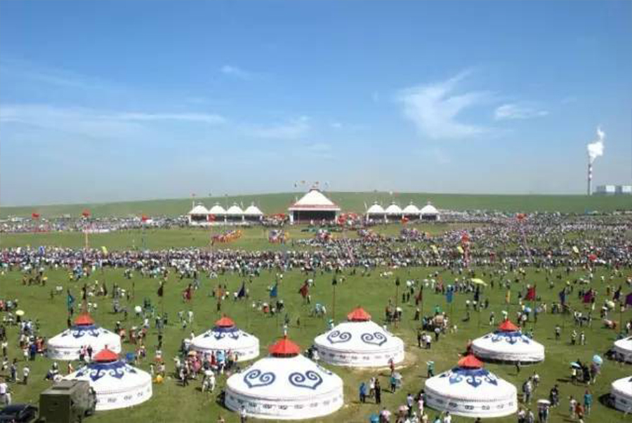 Mongolisches Naadam-Fest